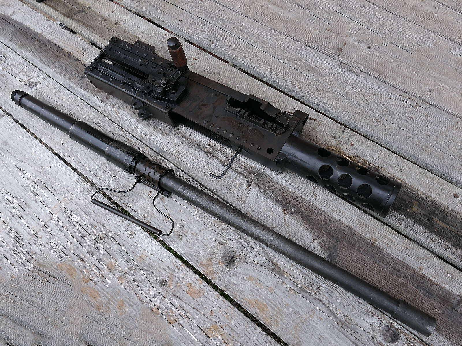 #A Browning Machine Gun MG Cal. 50 M2 Jeep Mount Tripod – Model – 1:1 metal replica, barrel can be dismantled