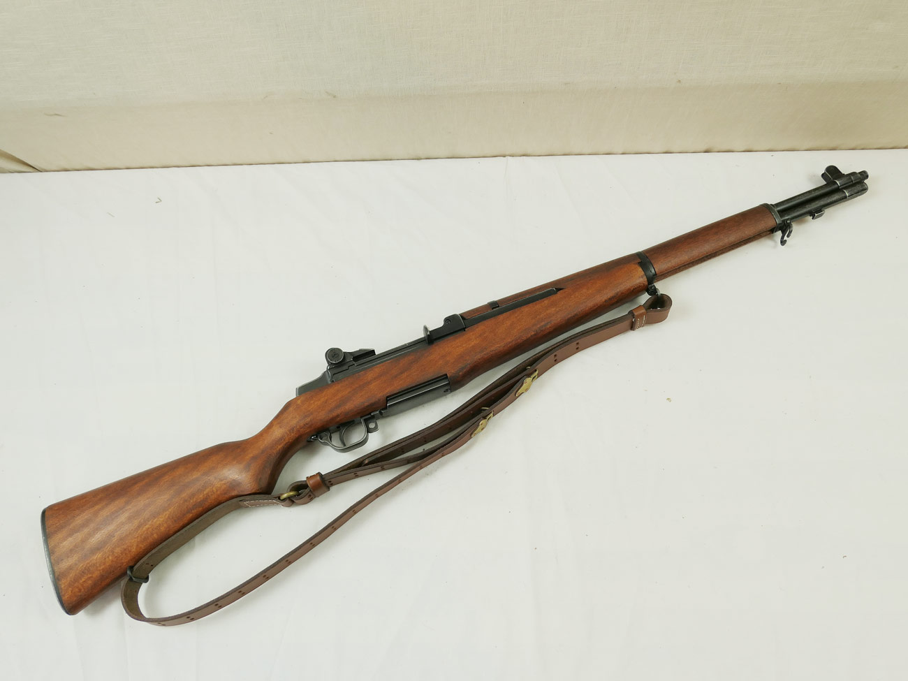 US Army M1 Garand Rifle Springfield Armory film gun Denix Rifle, caliber .30, M1. Antique