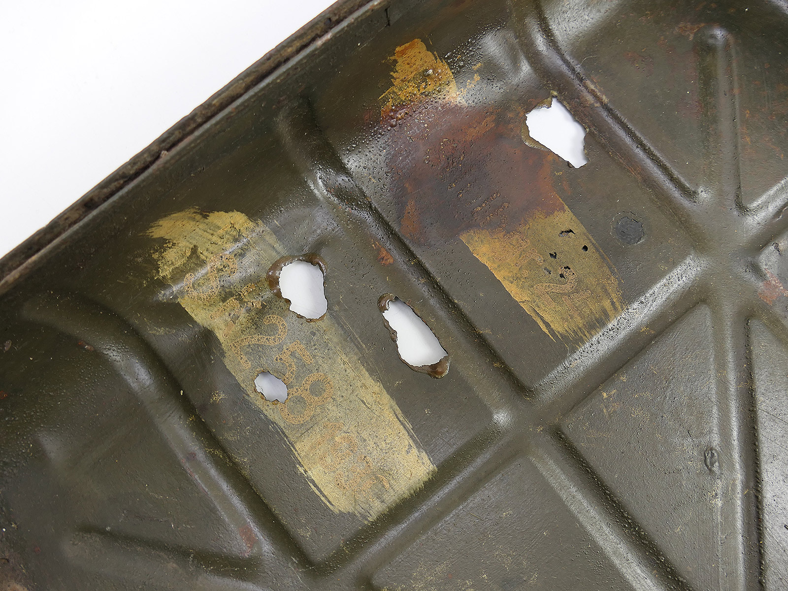 Battlefield find: Transport case for M24 stick grenades – hand grenade case, box – BATTLE WORN