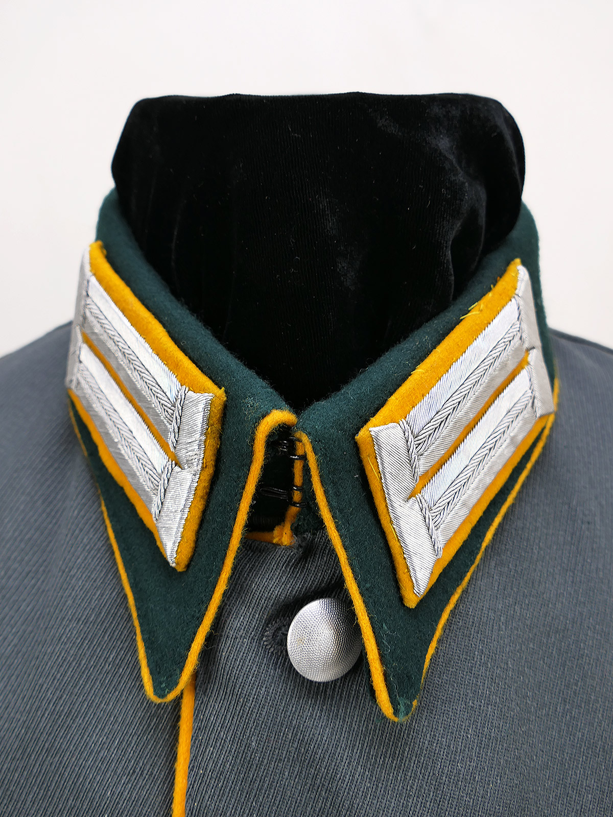 Officer’s field tunic, dress tunic, uniform tunic, Cavalry Regiment 6 Reconnaissance COLLECTION