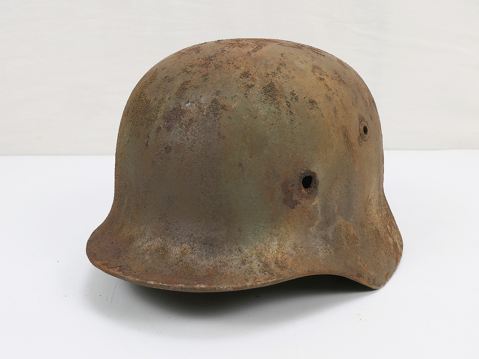 Wehrmacht Army Steel Helmet GLOCKE M35 Antique Battleworn Size 56/57 Normandy