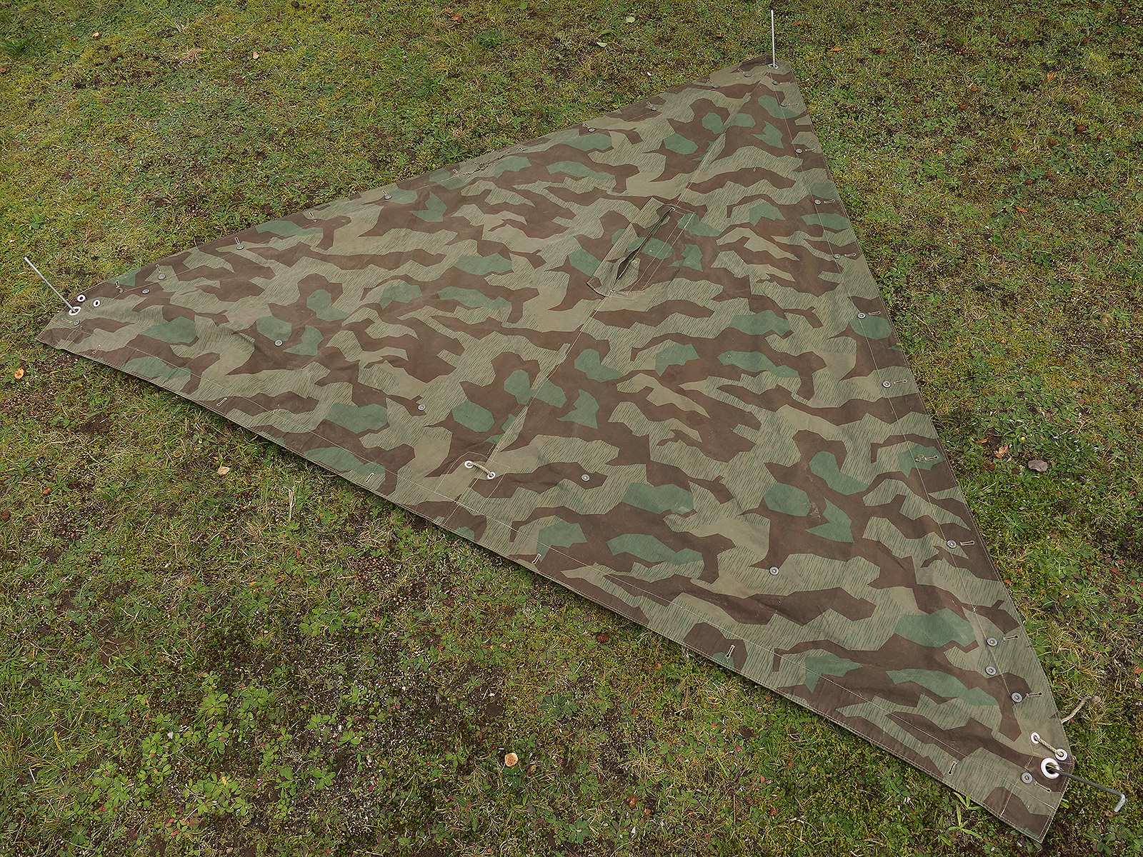 Original Wehrmacht M31 tent canvas, splinter camouflage, camouflage tent fabric – COLLECTION BATTLE WORN