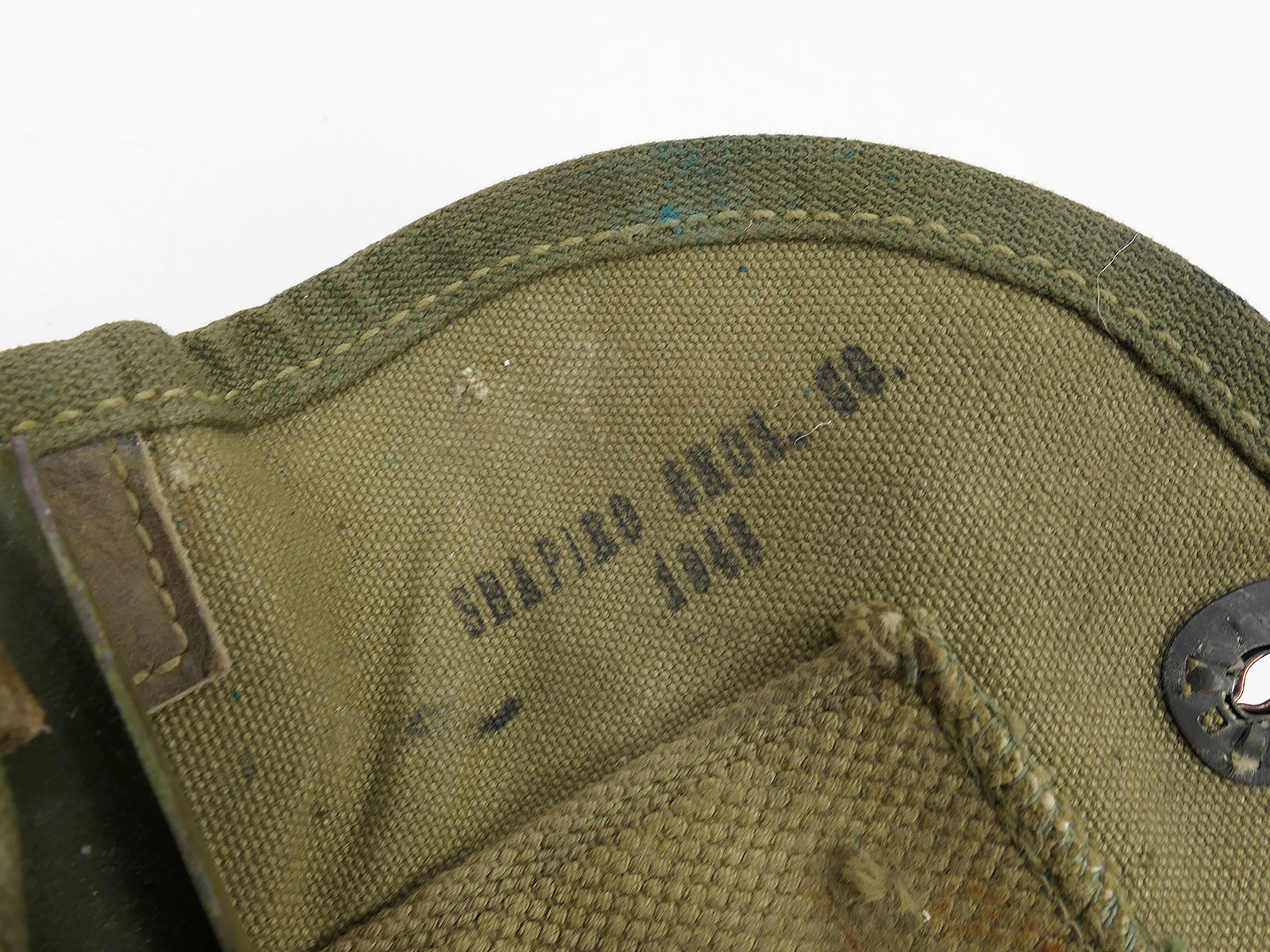 ORIGINAL US ARMY WW2 Folding Spade with Pouch – Entrenching Tool Collection – BATTLE WORN