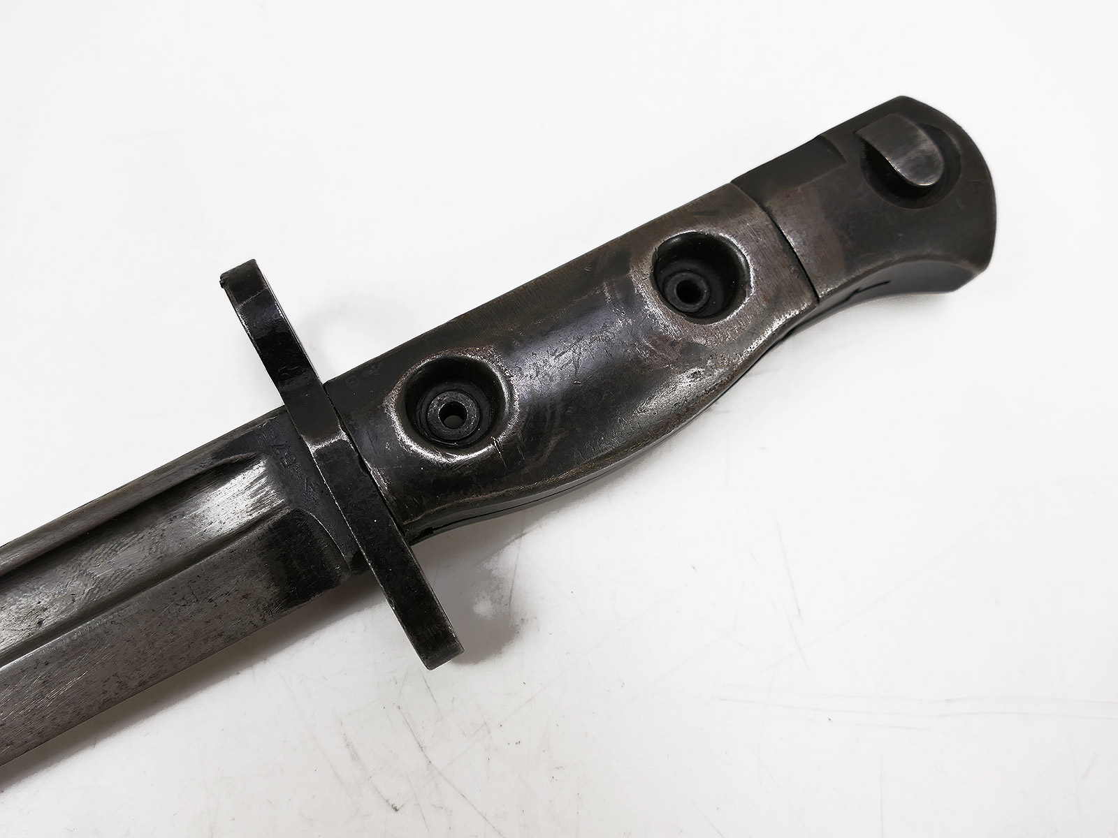 British L1A3 bayonet from 1957 FN – FAL Bayonet COLLECTION
