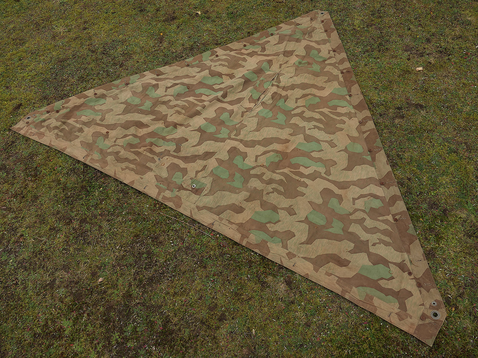 Wehrmacht original tent canvas M31 splinter camouflage Beautiful towed front piece tent canvas camouflage tent canvas