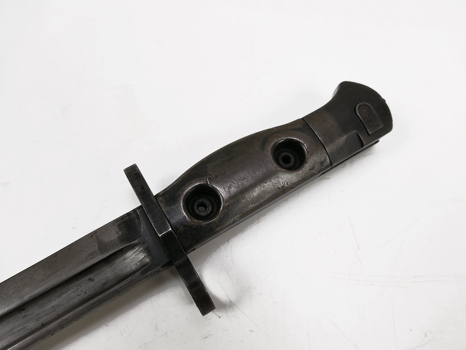 British L1A3 bayonet from 1957 FN – FAL Bayonet COLLECTION
