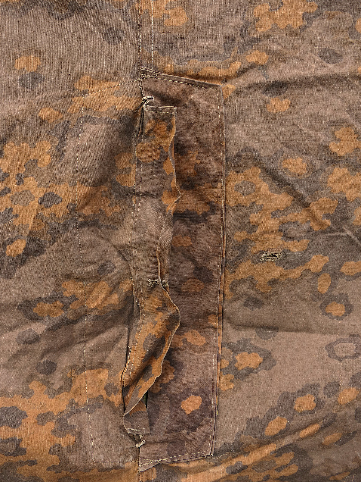 #B/ Waffen SS Original Tarpaulin – Oak Leaf Camouflage Tarpaulin – Battle-Worn