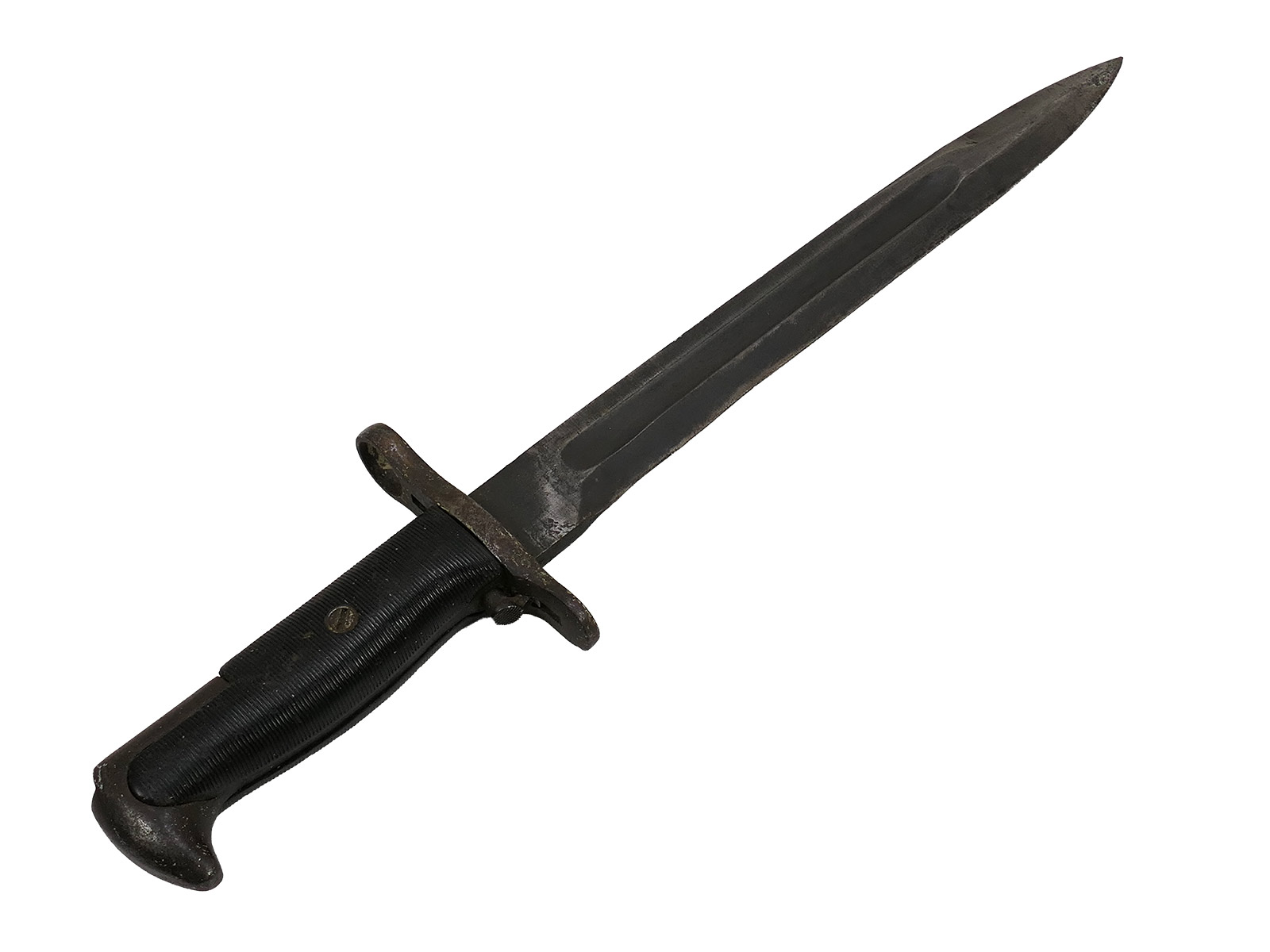 US Army WW2 M1 bayonet in scabbard for the M1 Garand carbine / Collection: BATTLE WORN