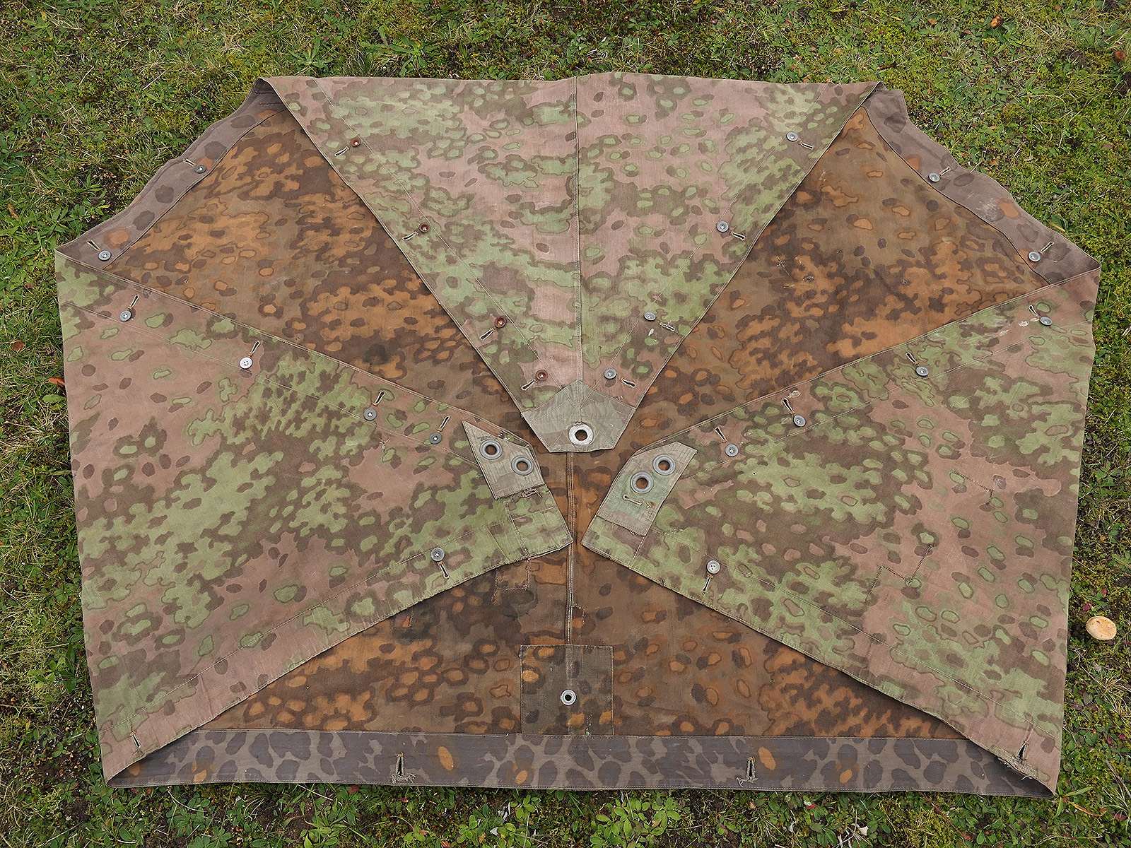 #A/ Waffen SS Original Tarpaulin – Oak Leaf Camouflage Tarpaulin – Battle-Worn