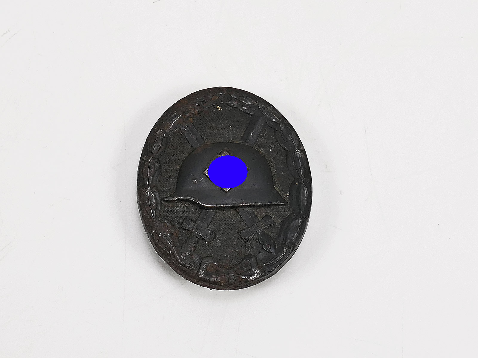 Original Wehrmacht WW2 Wound Badge, black, on pin