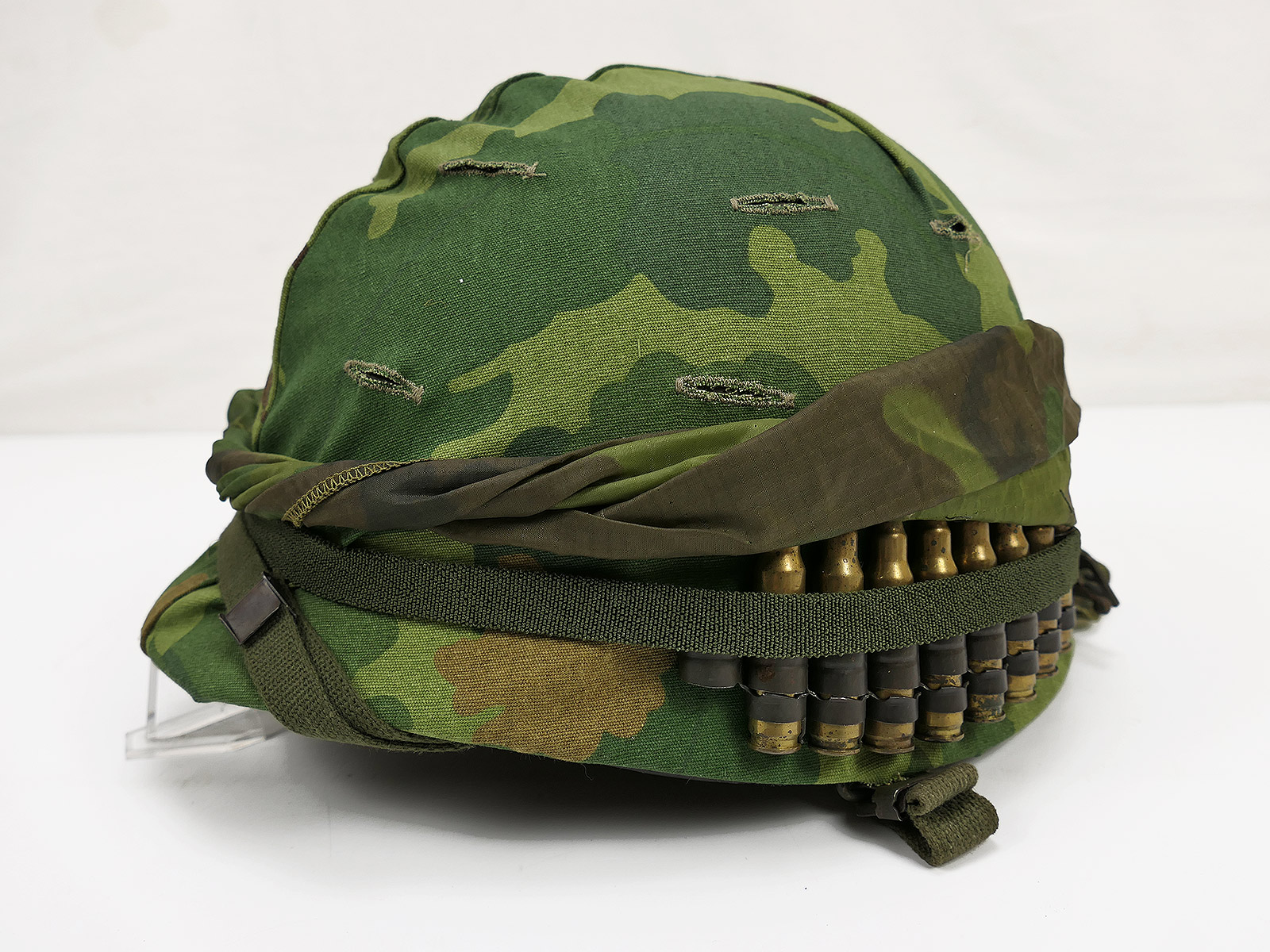 #3 US ARMY M1 steel helmet Vietnam / Korea with Mitchell helmet cover 1969 and accessories NAM