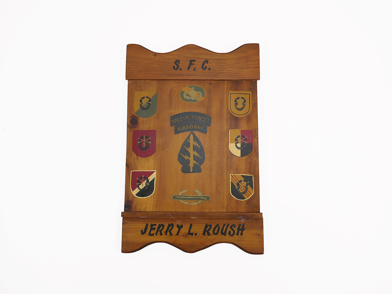 Commemorative Wall Plaque Plaque Plague Hand Painted Gift Special Forces Group S.F.C. J.L. Roush Airborne 