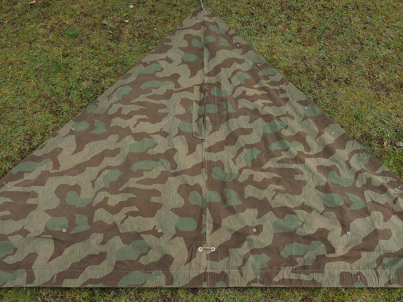 Original Wehrmacht M31 tent canvas, splinter camouflage, camouflage tent fabric – COLLECTION BATTLE WORN