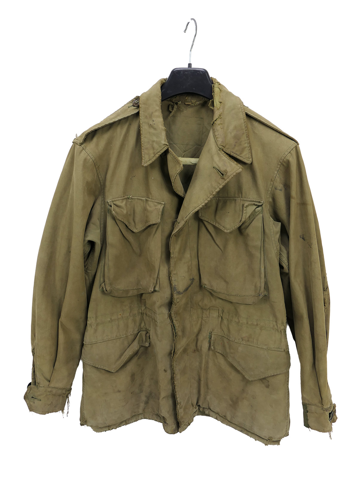 Original US Army WW2 M-1943 Field Jacket, size 36R, BATTLE WORN