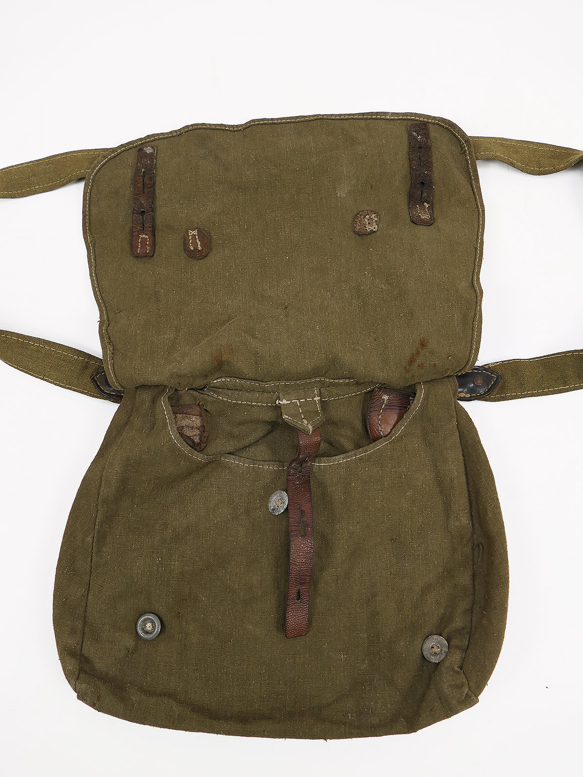 WW2 Wehrmacht Original M31 Bread Bag with Strap – COLLECTION, BATTLE-WORN