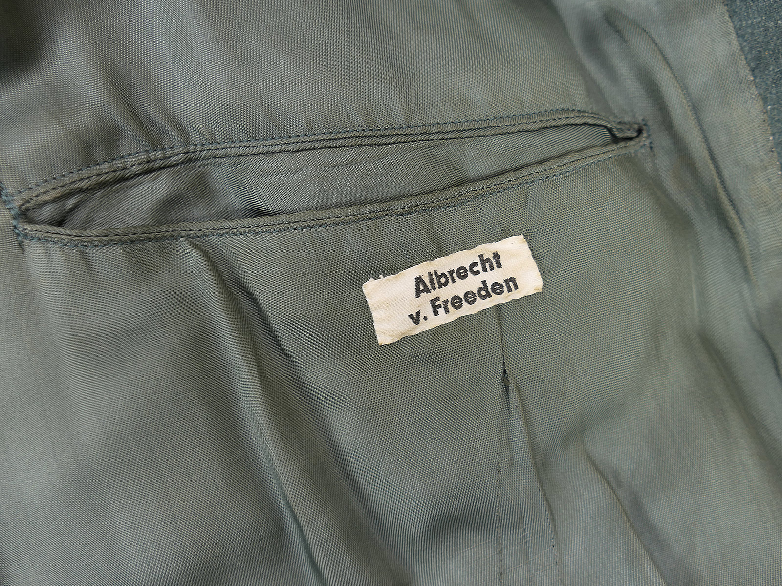 Original WW2 Wehrmacht M36 Winter Coat, First Lieutenant, Artillery – TOP COLLECTION