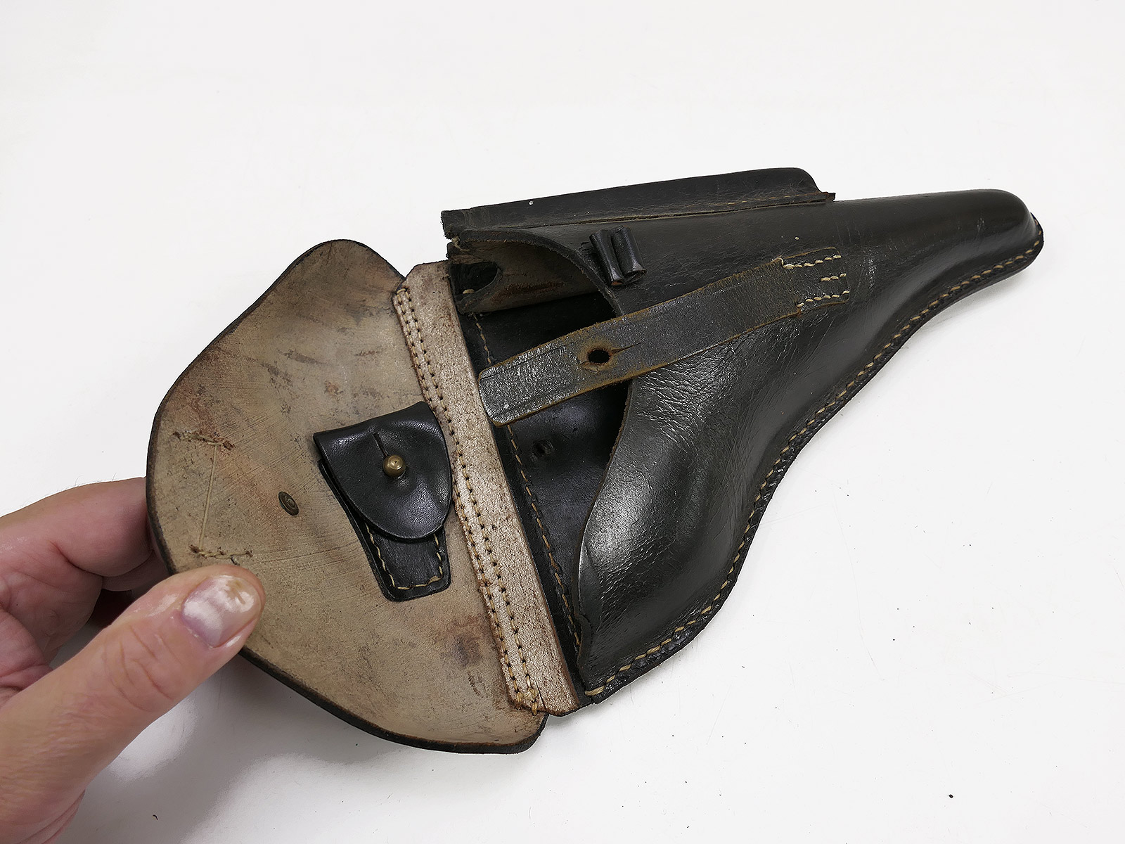 One-off item – P08 POLICE holster, leather holster with P08 key, pistol pouch, BATTLE WORN