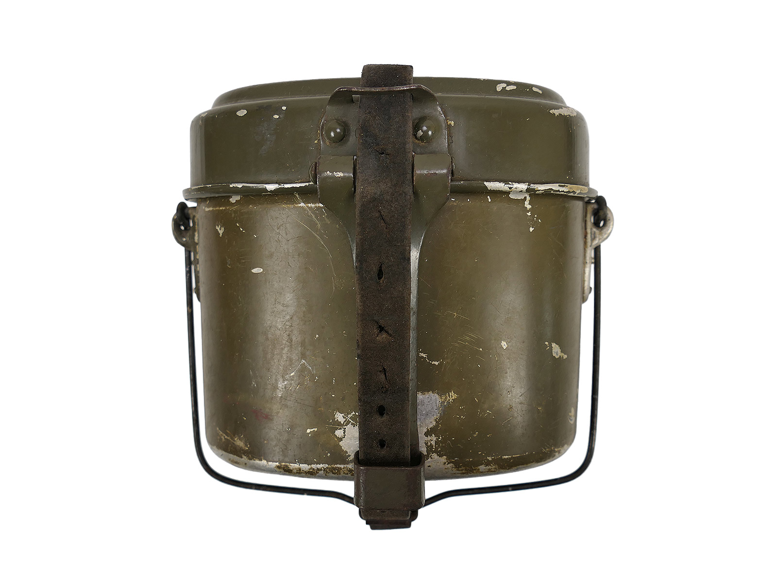 Wehrmacht cookware, manufacturer OHW 44, with leather strap – COLLECTION BATTLE WORN