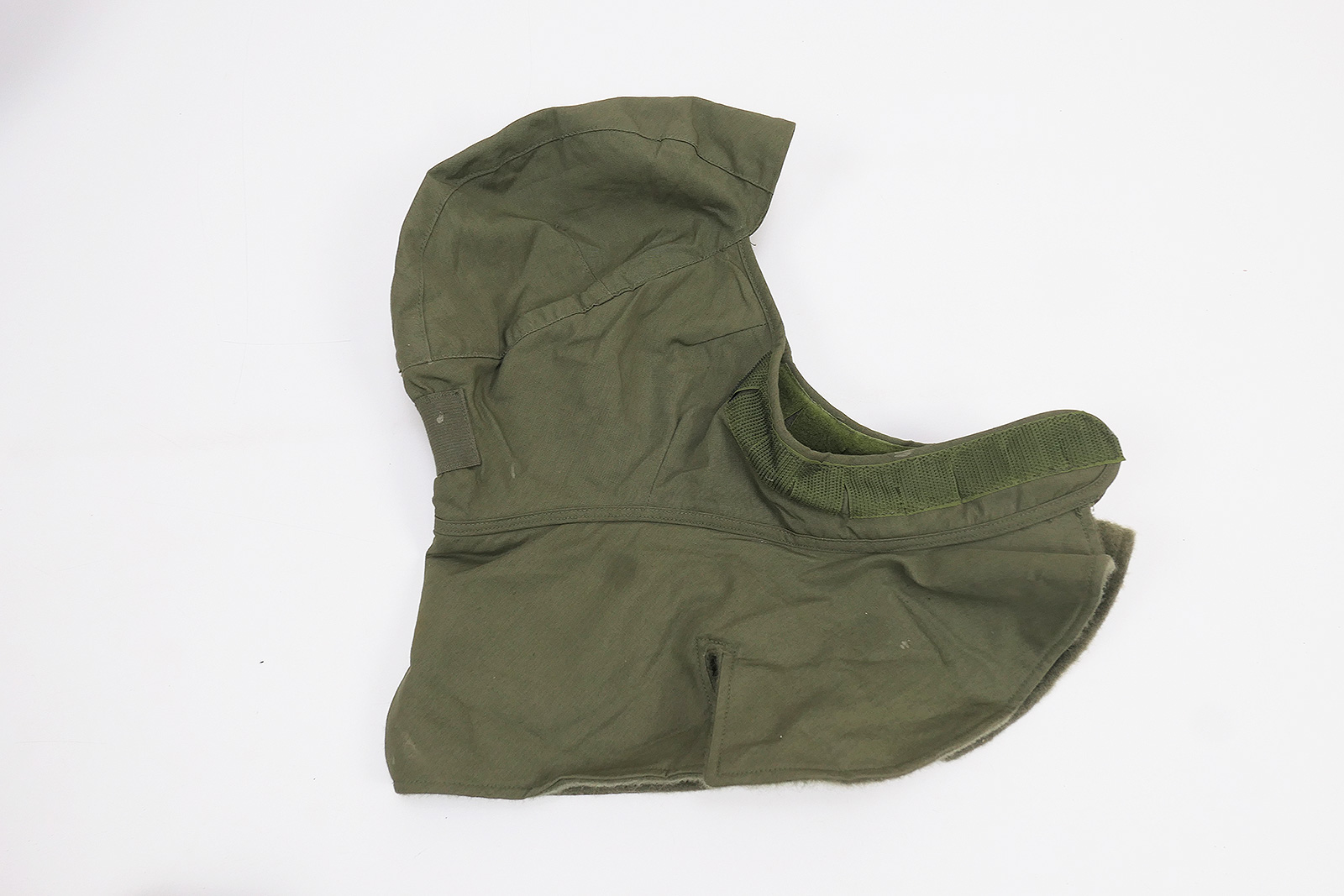 P1530701 US Army Vietnam Cap Insulating CVC Helmet Liner steel helmet size 56 (7) dated 1964