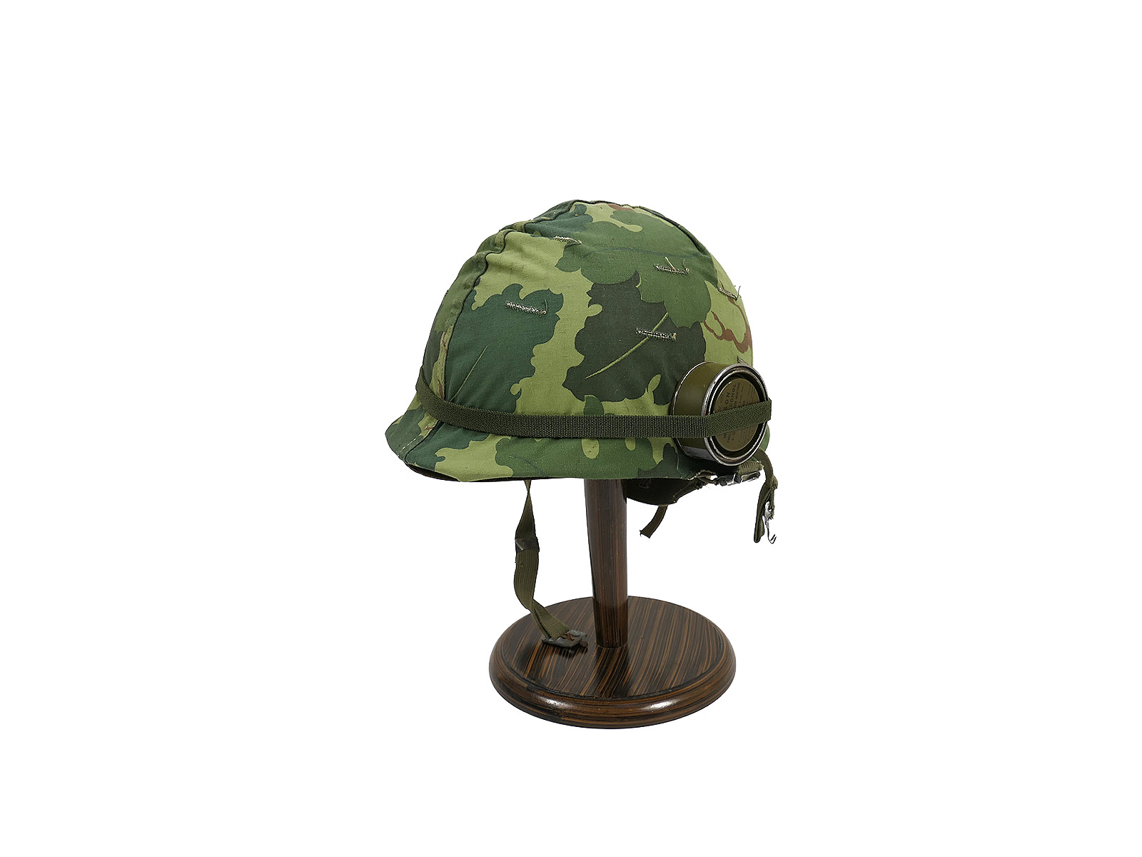 US Army Vietnam/Korea M1 steel helmet with original TOP Mitchell helmet cover and Westinghouse liner