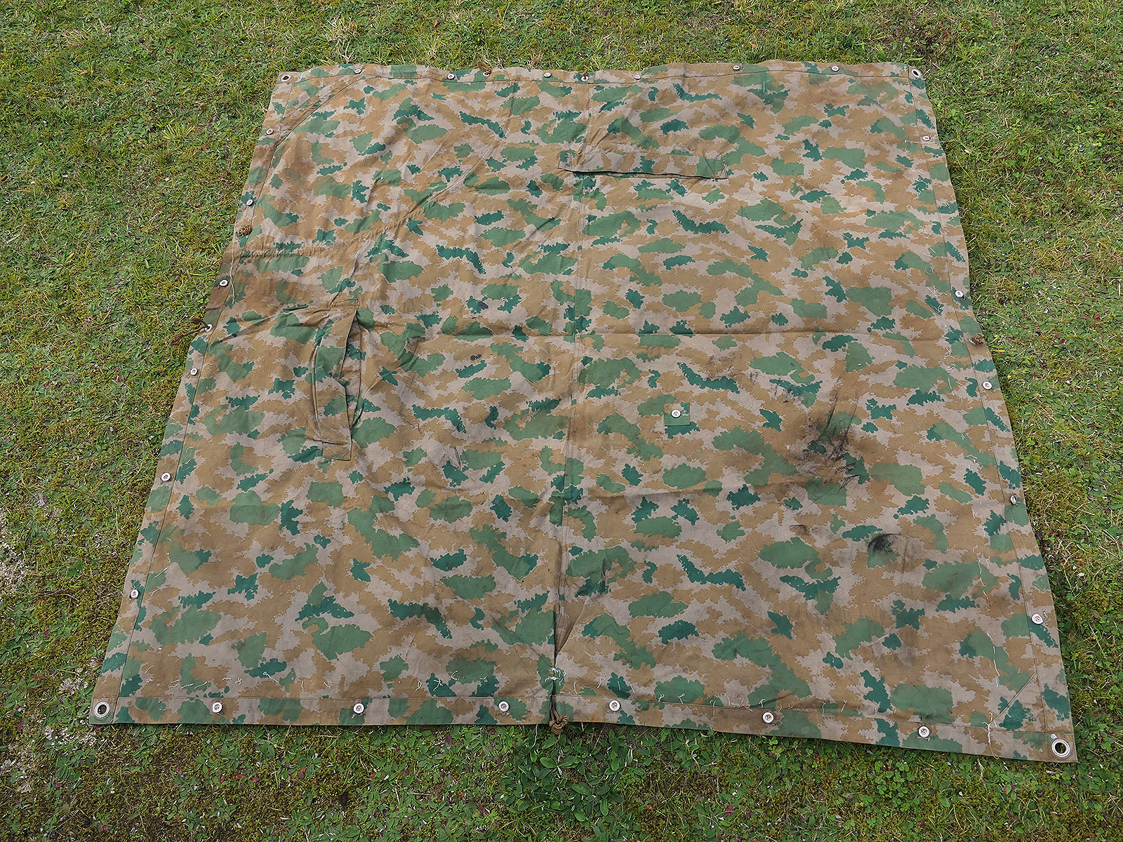 GDR NVA KVP tent fabric, floral camouflage, area camouflage, stamped ‘1963’, COLLECTION