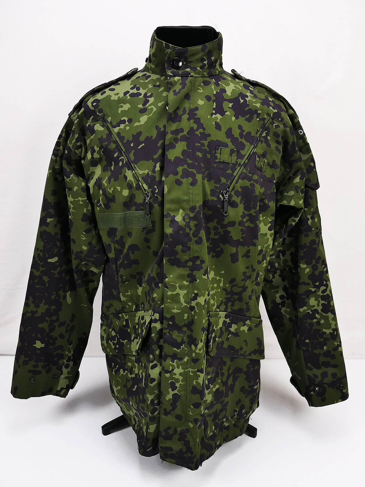 Danish M96 field jacket Woodland camouflage jacket HMAK 1998 size 7 camouflage jacket type like US M65
