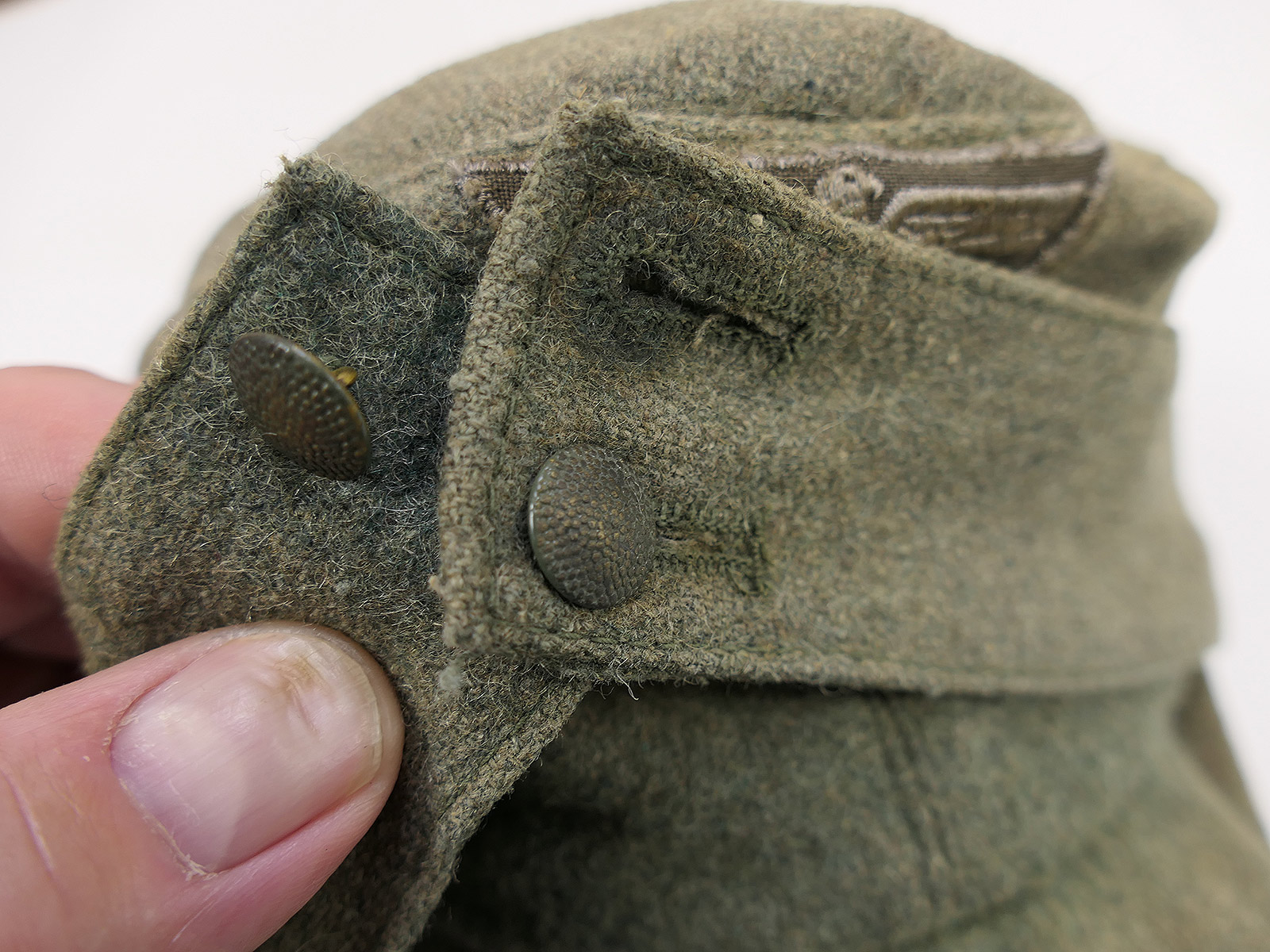Army M43 field cap, FADE OUT, size 57, with original trapezoid detailing – COLLECTION