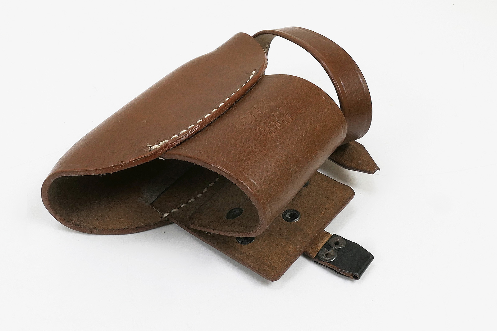 P1370786TBpbEmkRbpDvX