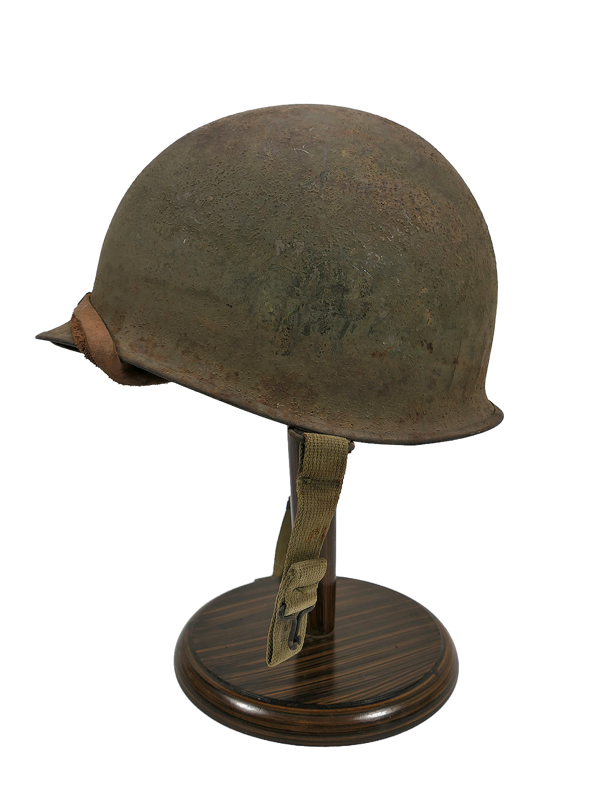 US Army WW2 M1 Front Seam Helmet (Stahlhelm) with liner / chin strap – COLLECTION BATTLE WORN