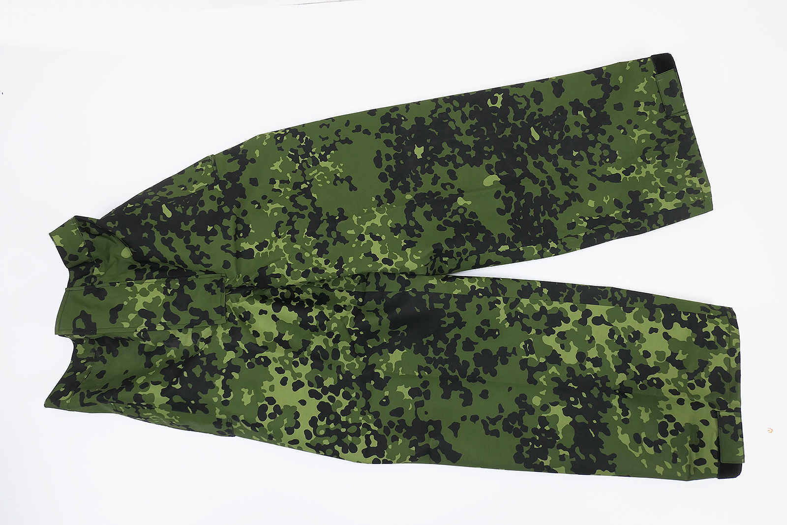 Size S - Denmark Gore-tex waterproof trousers Flecktarn HMAK 2001 rain trousers