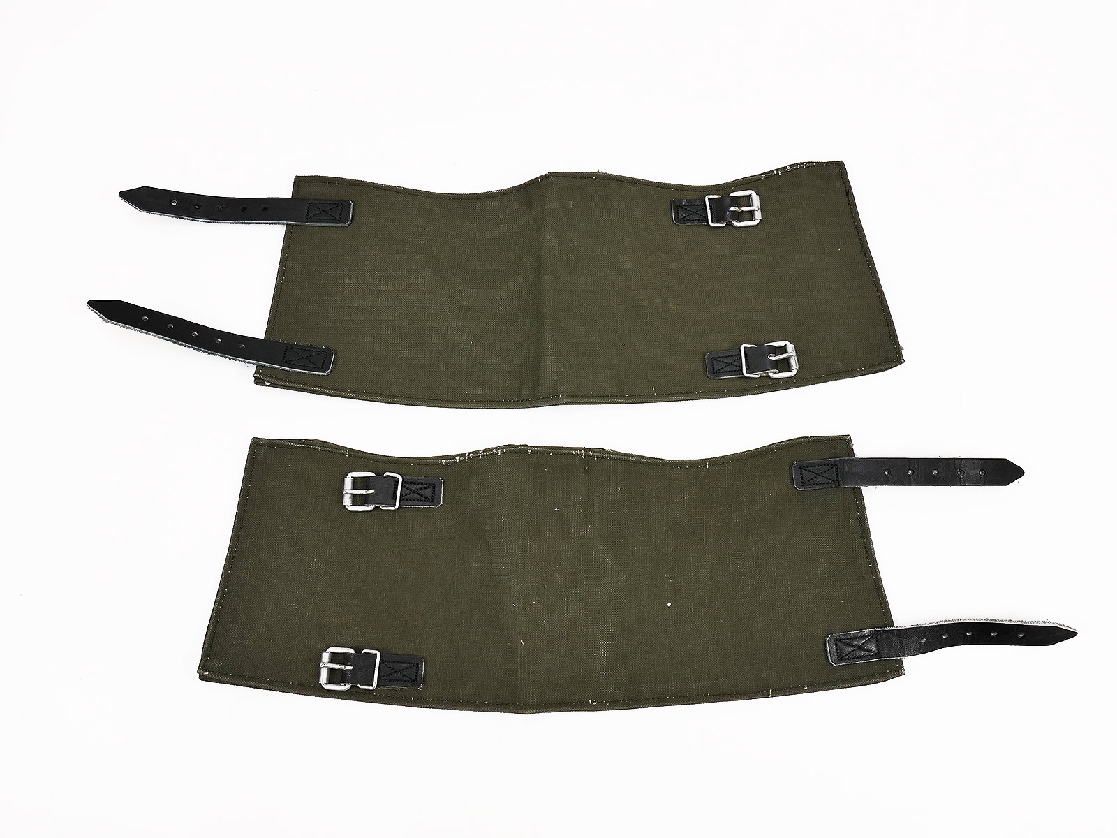 Pair –  Pair of Wehrmacht field grey army gaiters with Reich serial number