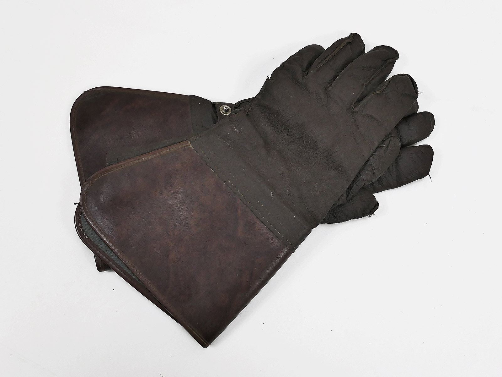 P1681526 Wehrmacht vintage leather gloves Kradmelder Flieger gauntlet gloves #F