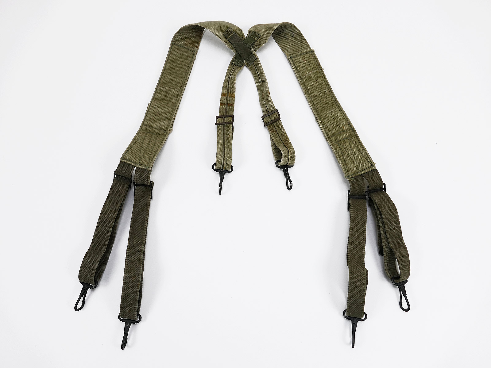 P1704562 ORIGINAL US ARMY WW2 M1936 Suspenders khaki / olive late war 1945
