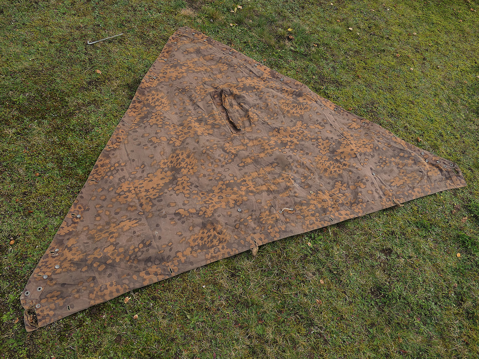 #B/ Waffen SS Original Tarpaulin – Oak Leaf Camouflage Tarpaulin – Battle-Worn