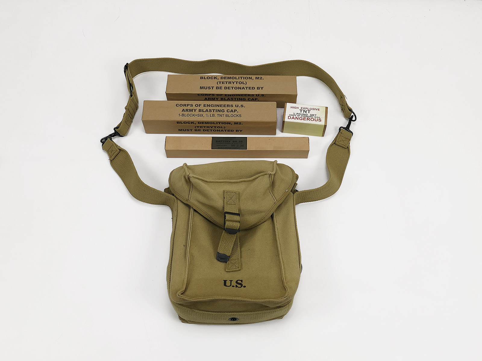 US Army WW2 M1 Universal Ammo Pouch with Engineer Corps Decal and Explosives Emblem Battle worn