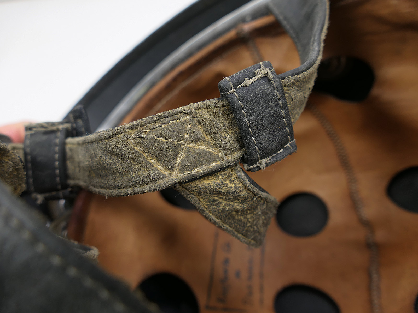 One-off item – Vintage camouflage paratrooper helmet, DD Stahlhelm M38, Luftwaffe paratrooper COLLECTION