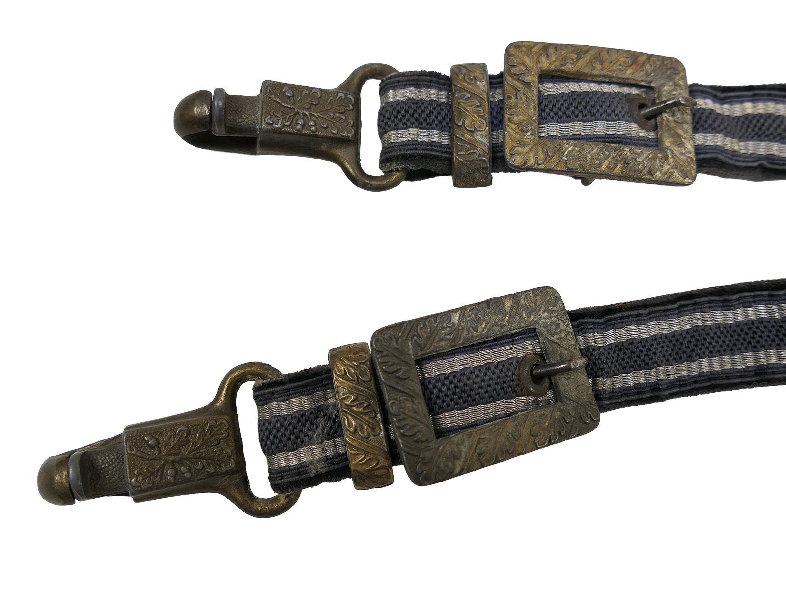 #2 WW2 dagger hanger for the Luftwaffe officer’s dagger – COLLECTION BATTLE WORN
