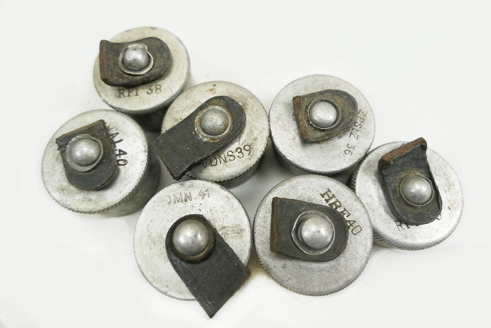 P1270175gH0djq8D4caQW