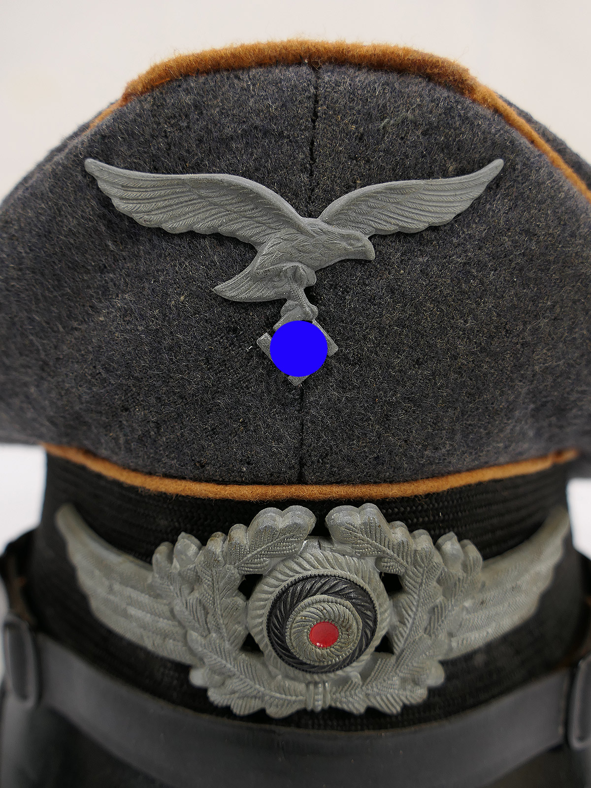 Original LUFTWAFFEN pilot’s cap, paratrooper style, fully decorated – COLLECTION