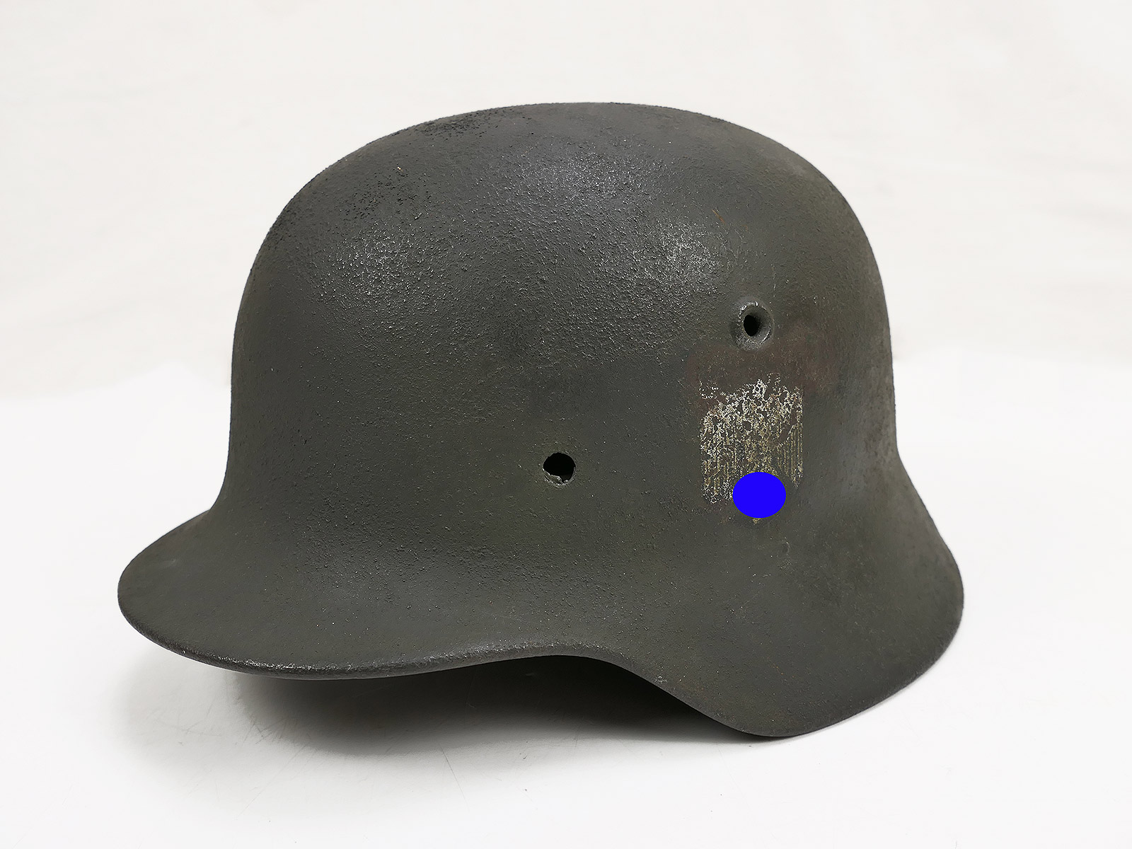 Original Wehrmacht M40 SD ET64 Steel Helmet (Bell) – Antique – COLLECTION – Battle-worn