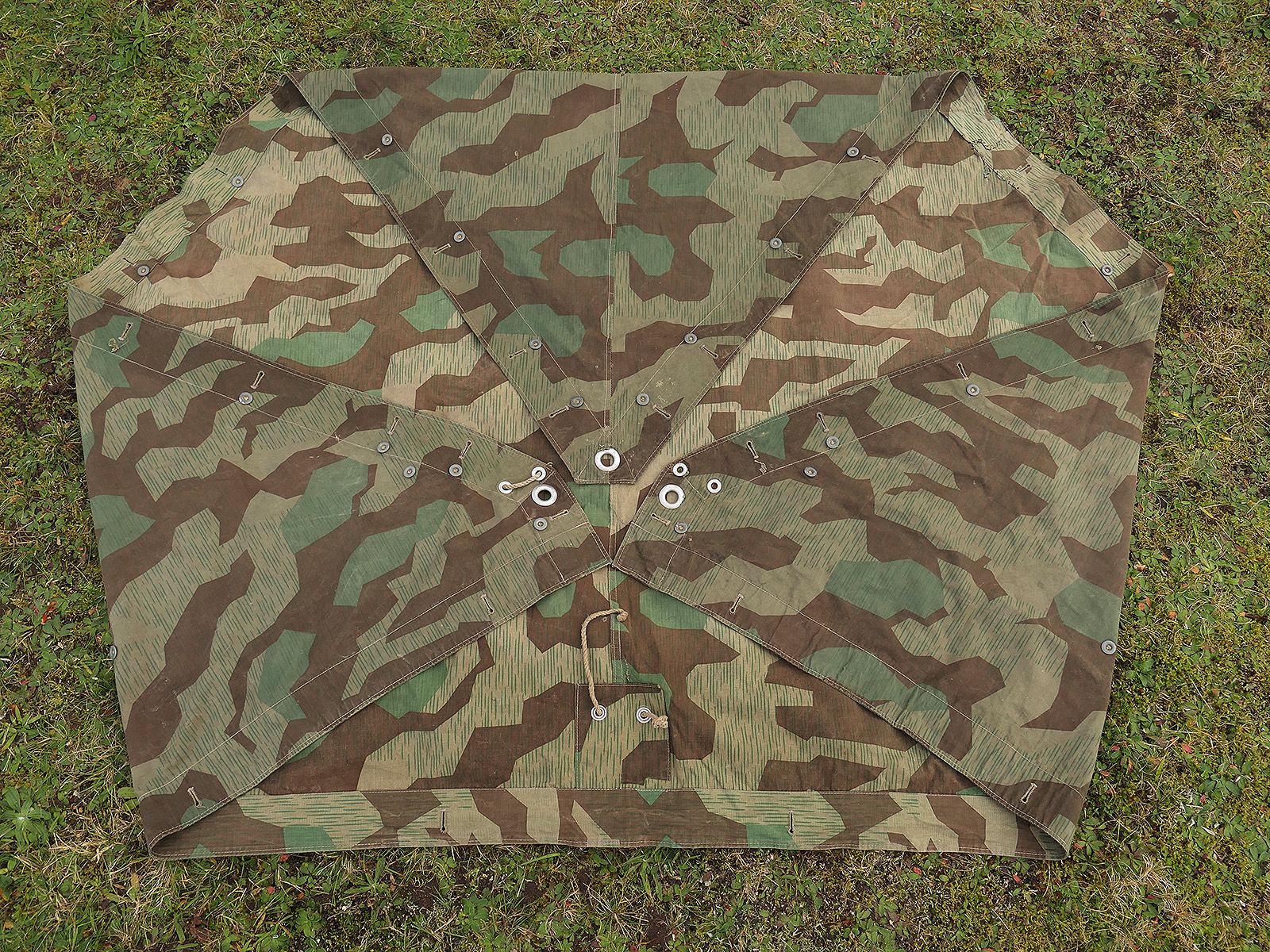 Original Wehrmacht M31 tent canvas, splinter camouflage, camouflage tent fabric – COLLECTION BATTLE WORN