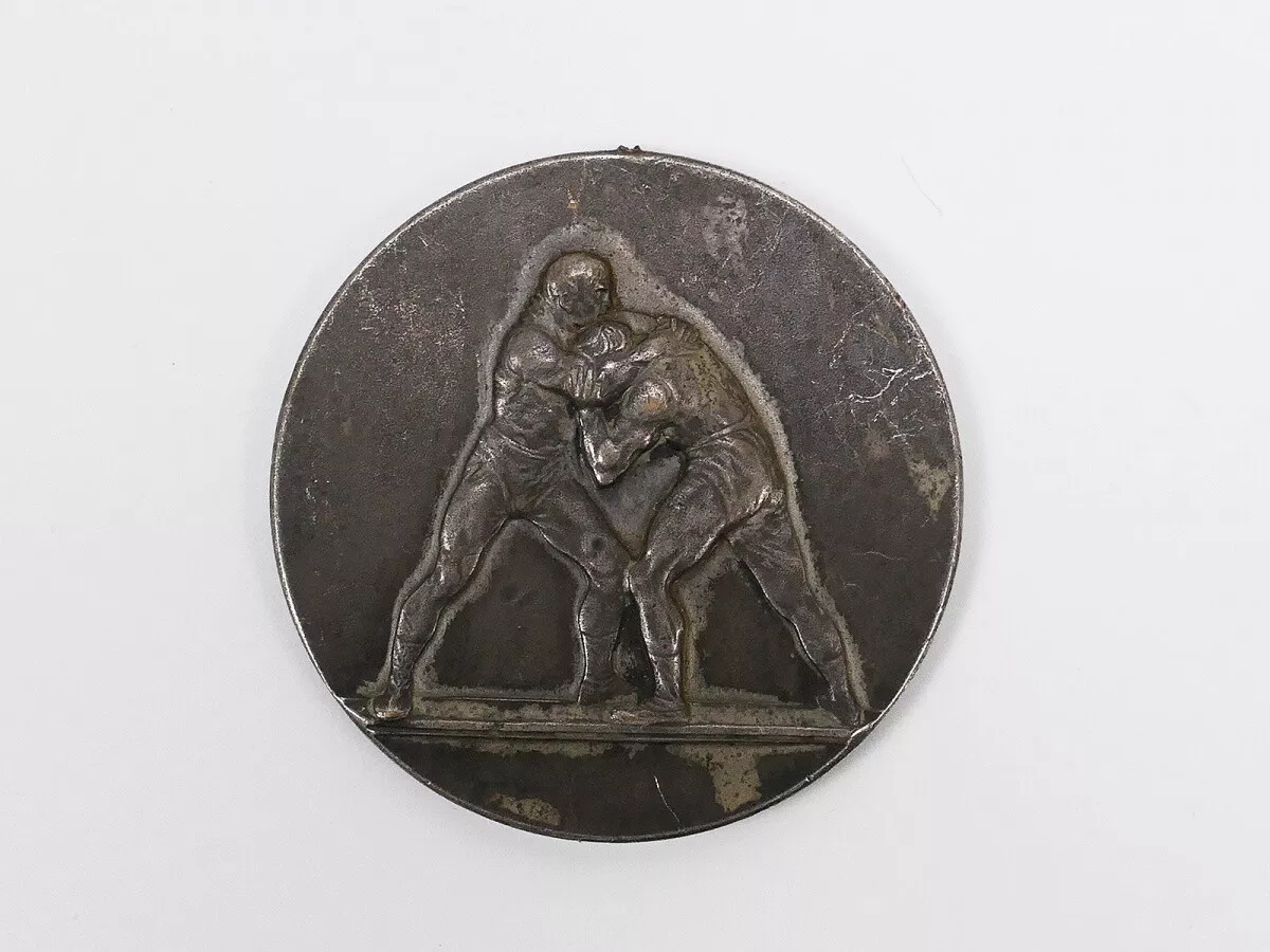 Medal for 9th place in wrestling at the national competition in Stuttgart in 1920