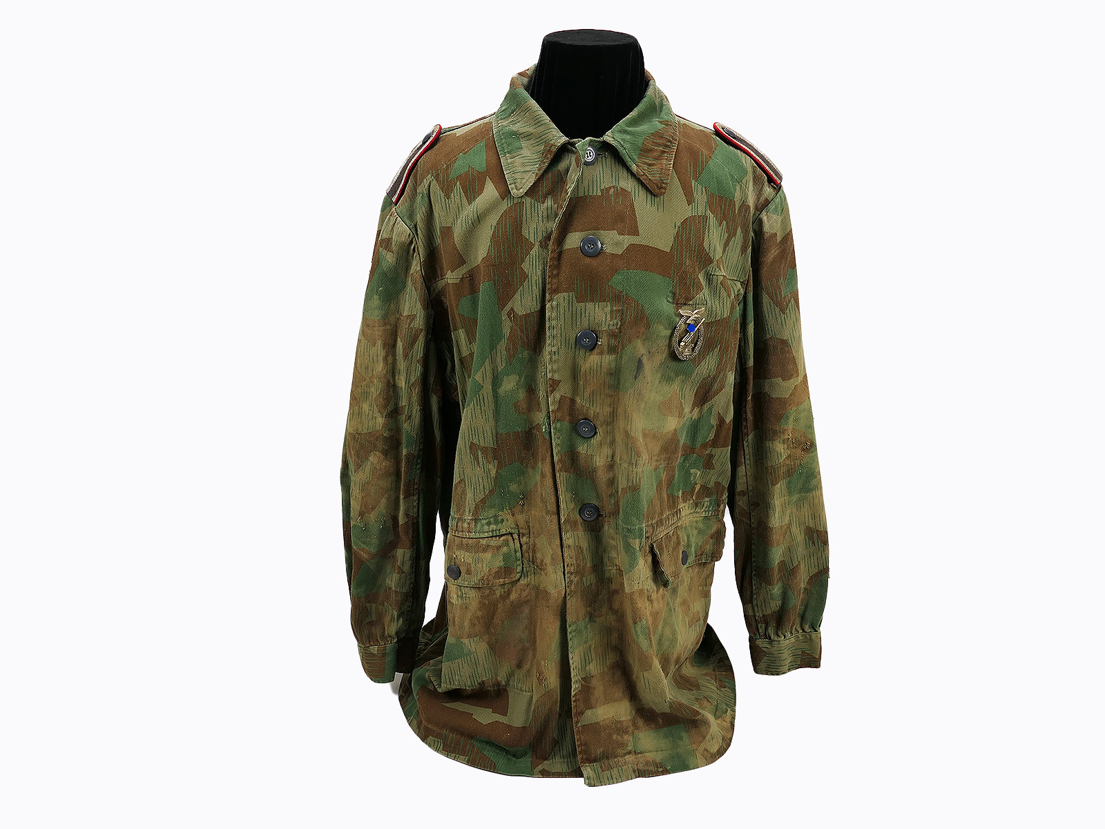 Camouflage jacket Luftwaffe field division in splinter camouflage Flak Unteroffizier "Battle Worn" Gr.II Camouflage jacket Luftwaffe field division in splinter camouflage Flak Unteroffizier "Battle Worn" Gr.II