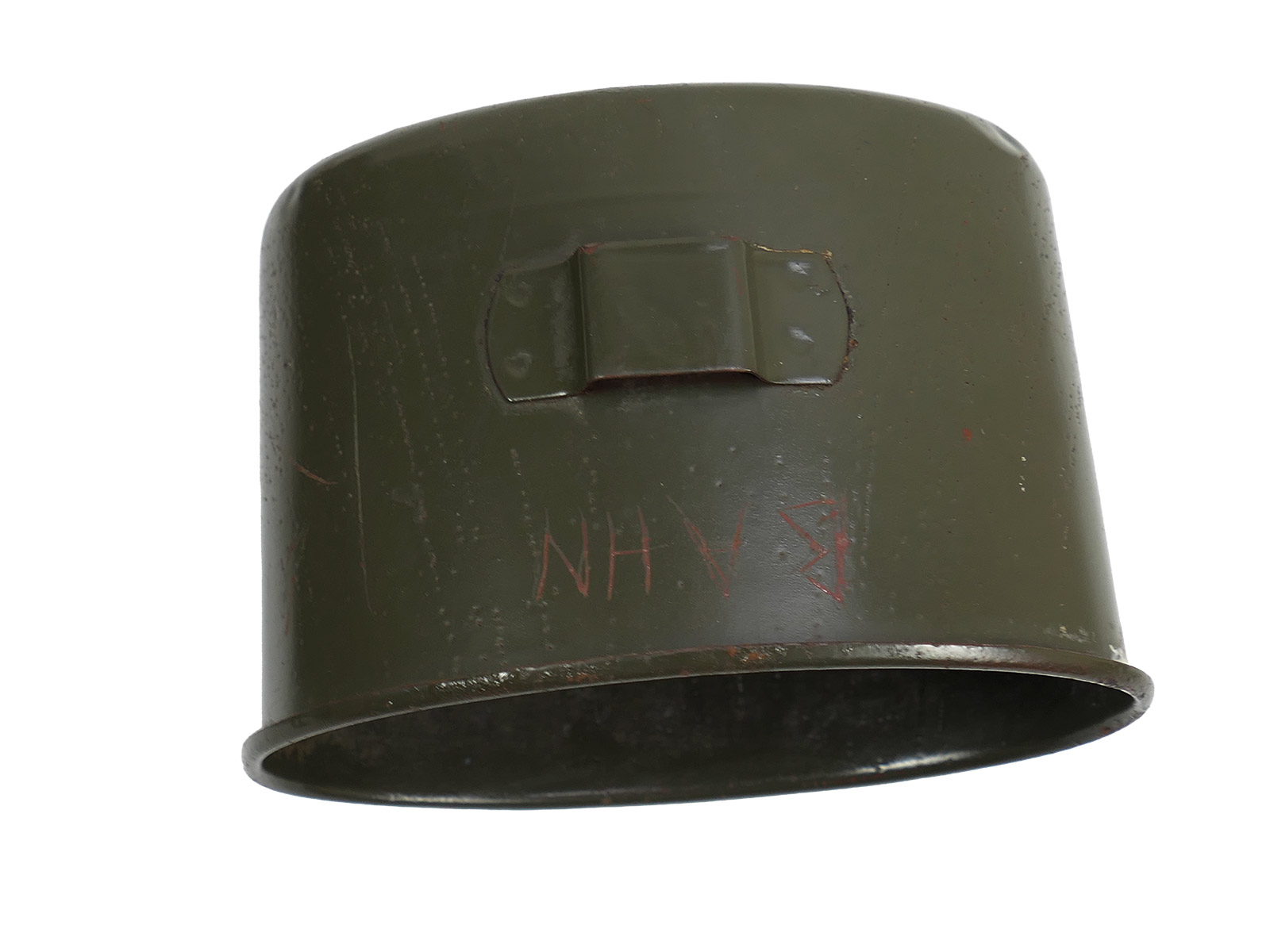 Wehrmacht MN42 canteen with steel cup – TOP COLLECTION, BATTLE-WORN