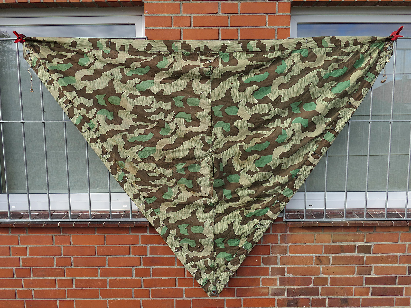 Wehrmacht Late-Period Original M31 Tent Canvas, Splinter Camouflage – RBNR. – Tent Fabric, Camouflage Tent Fabric, VERY NICE, BATTLE-WORN