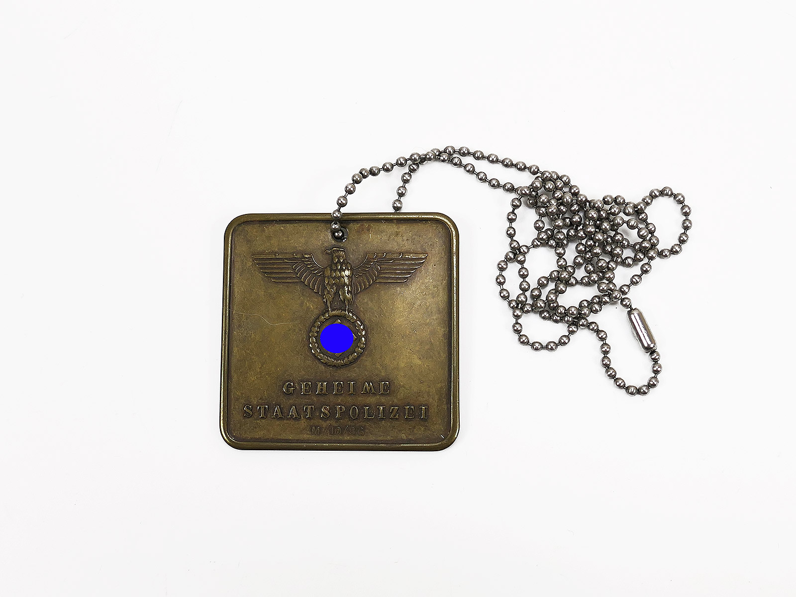 M10/86 badge of the Secret State Police / Central Inspectorate, with chain