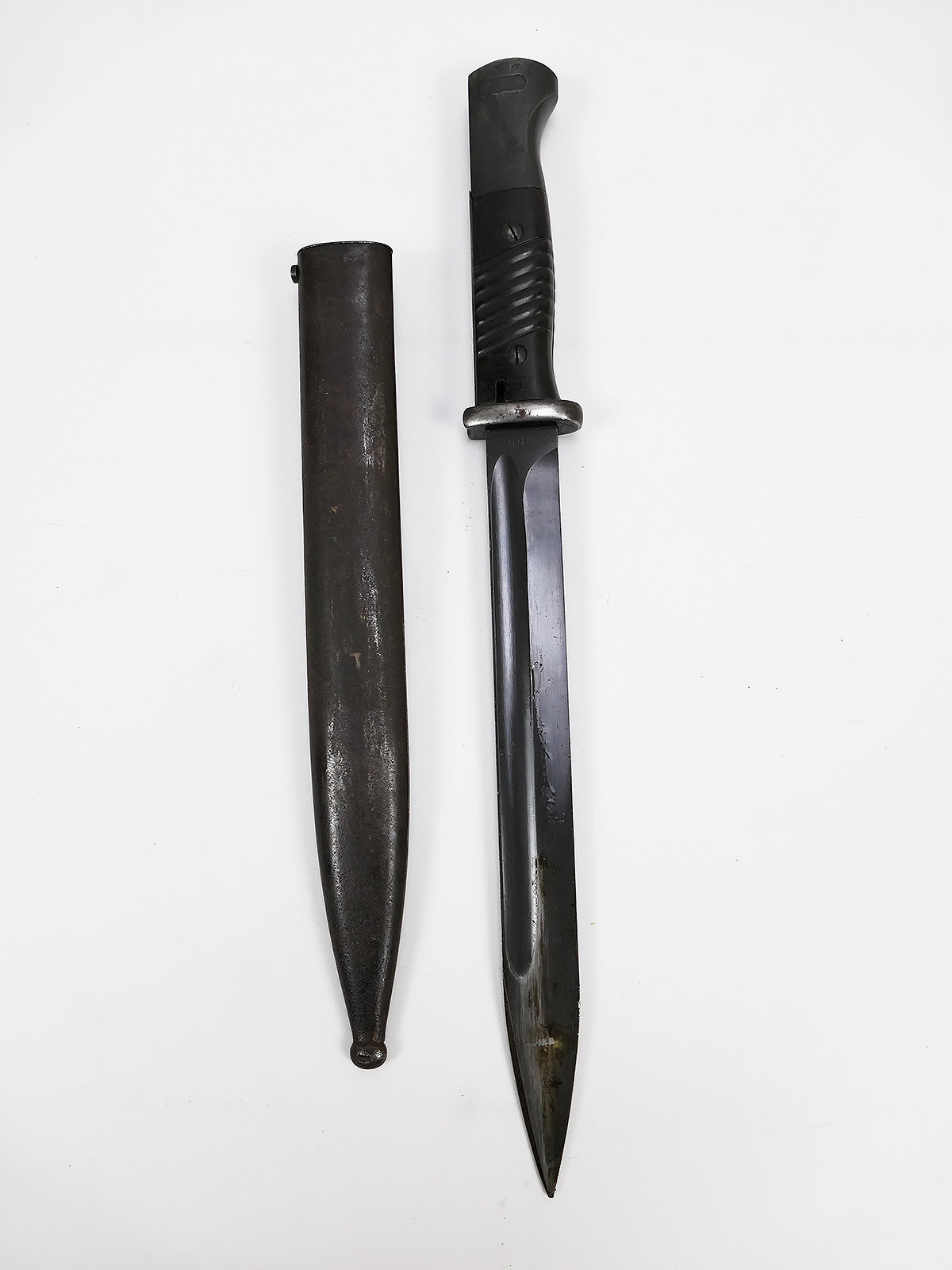 Wehrmacht bayonet M84/98 K98 / side rifle ddl 1940 with scabbard