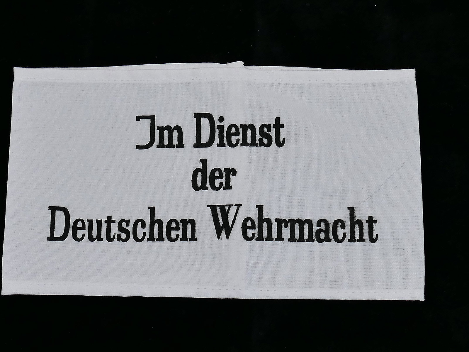 Armband WK2 - In the service of the German Wehrmacht