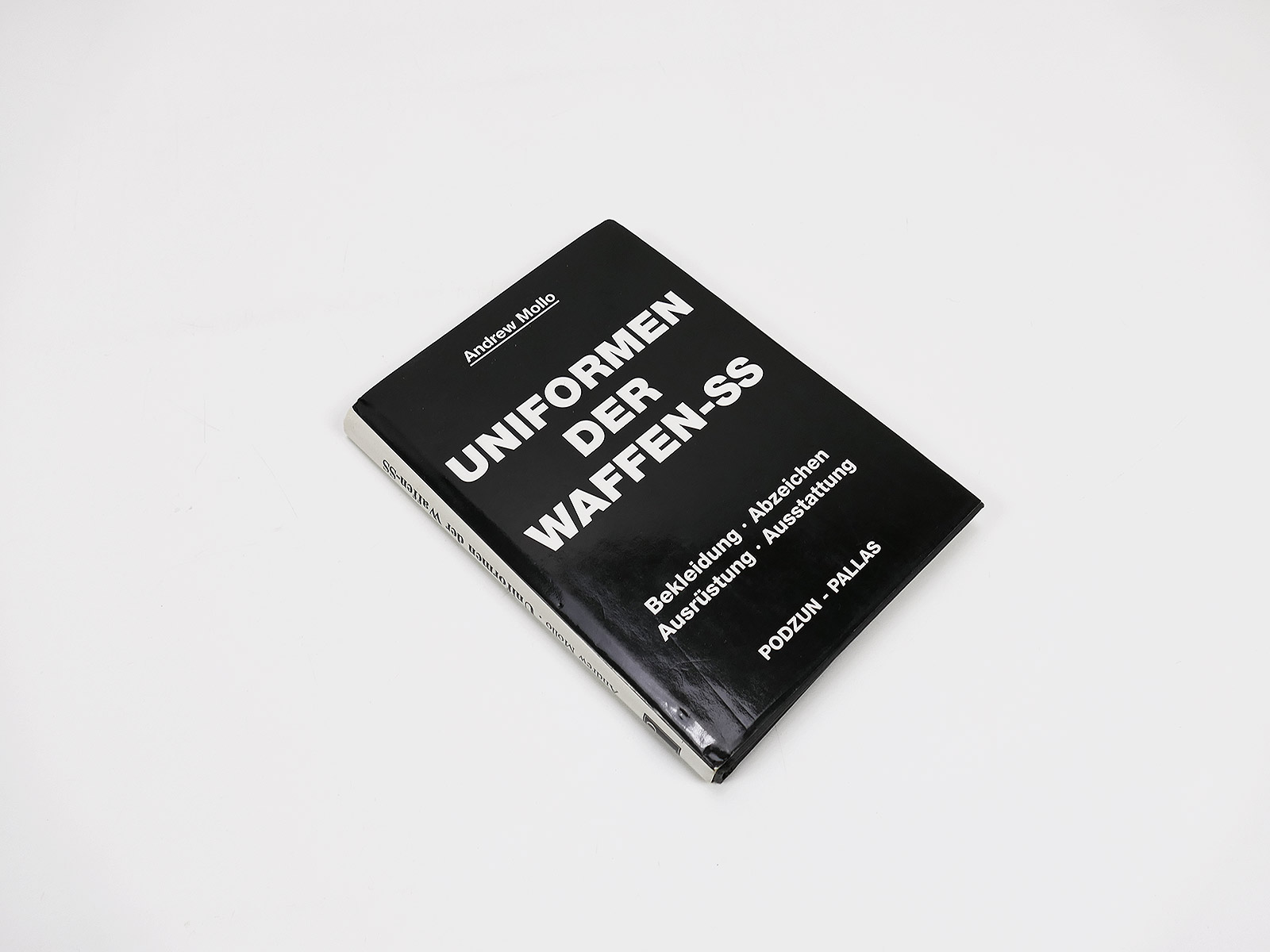 Book Andrew Mollo - Uniforms of the Waffen SS