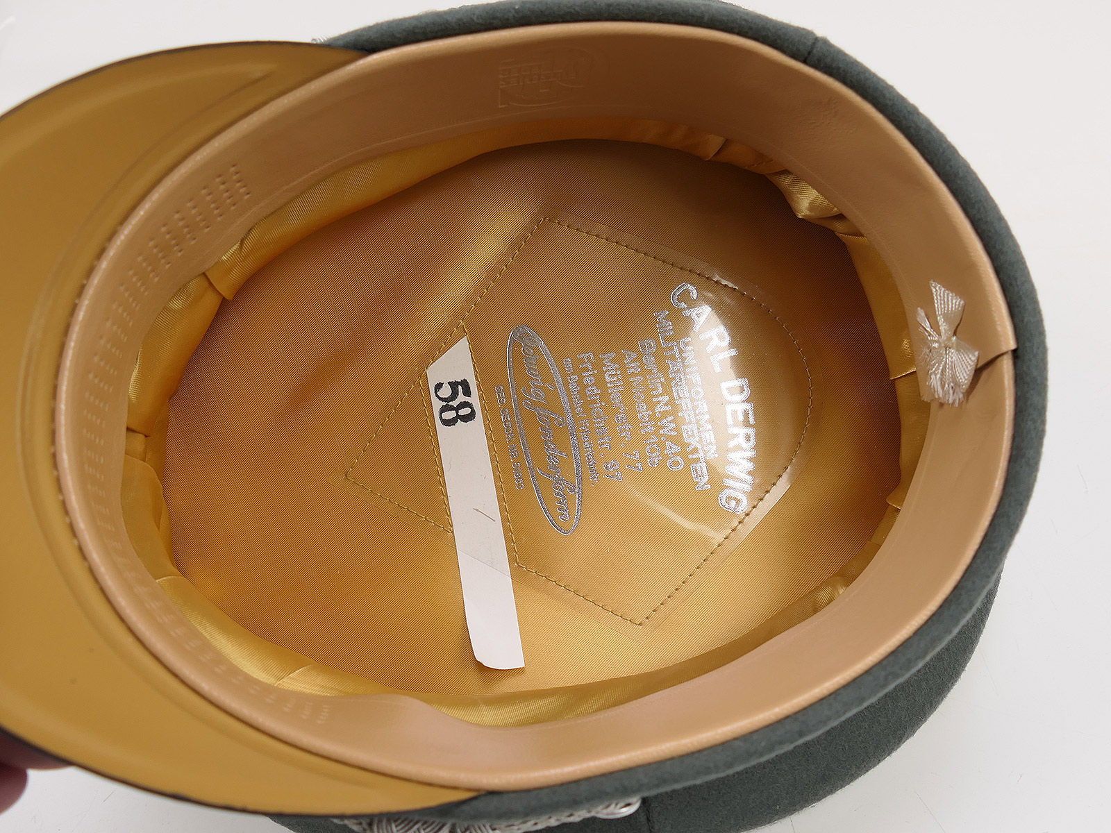 Waffen SS peaked cap, officer’s, size 58 – top-quality museum-grade reproduction with metal detailing